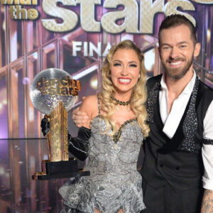 Kaitlyn Bristowe, Artem Chigvintsev win 'Dancing With the Stars' season 29