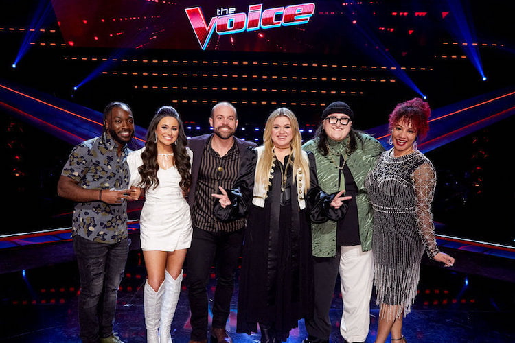 D. Smooth, Holly Brand, Neil Salsich, Kelly Clarkson, ALI, Cait Martin on 'The Voice'