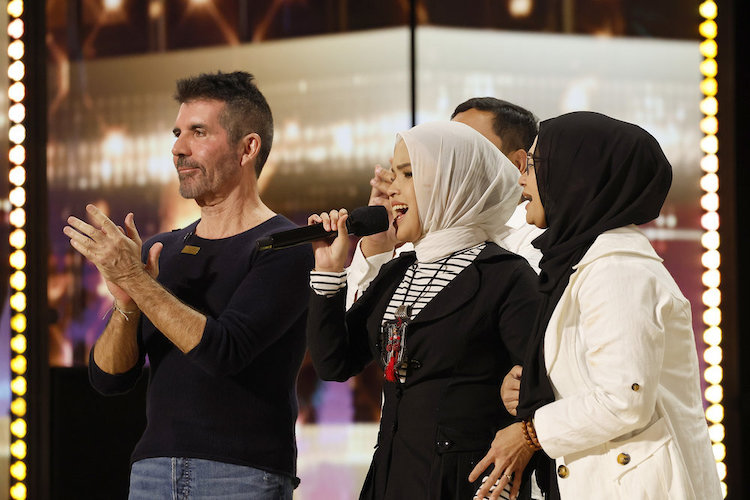 Simon Cowell and Putri Ariani on 'America's Got Talent'