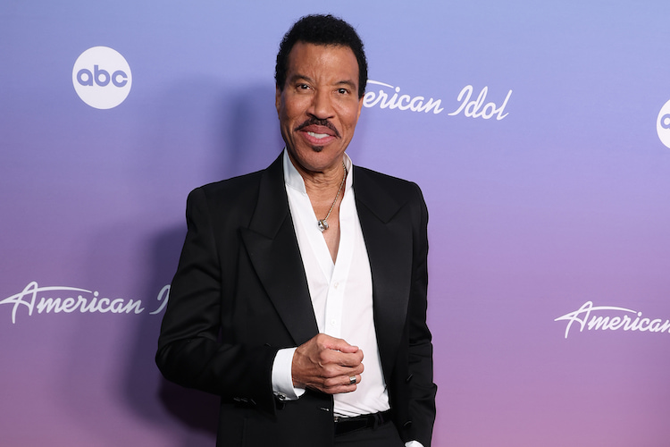 Lionel Richie on the 'American Idol' red carpet