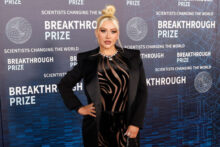 Christina Aguilera Kicks Off Her Las Vegas Residency Following Weight Loss