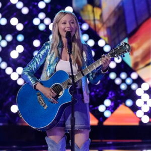 Jewel performs on 'The Masked Singer'