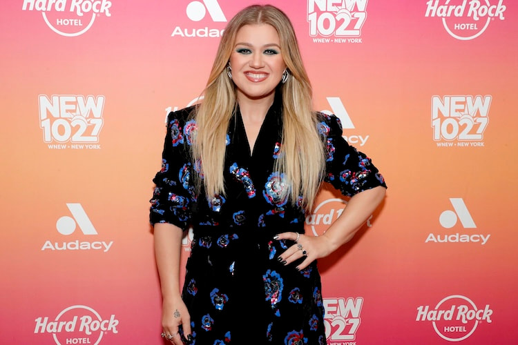 Kelly Clarkson at Audacy's We Can Survive Concert