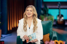 Kelly Clarkson Says She Feels “Productive” When She Pees While in the Shower