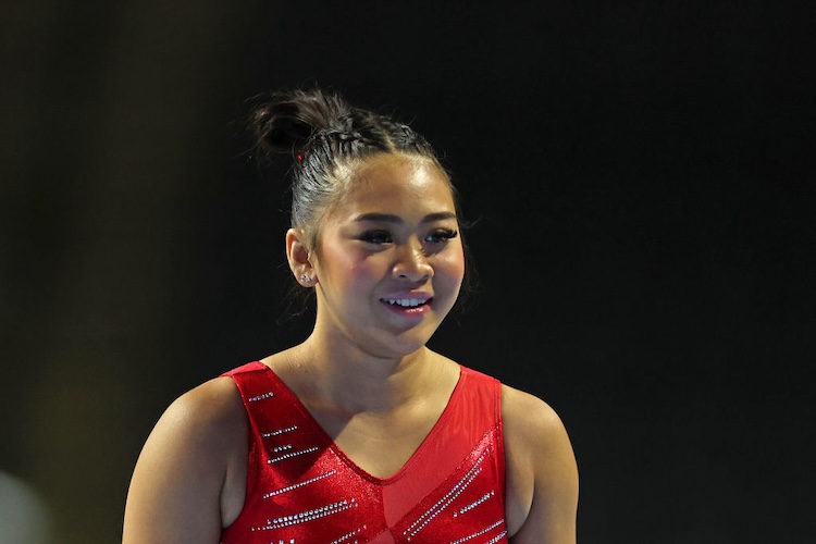 Suni Lee at the 2023 U.S. Classic