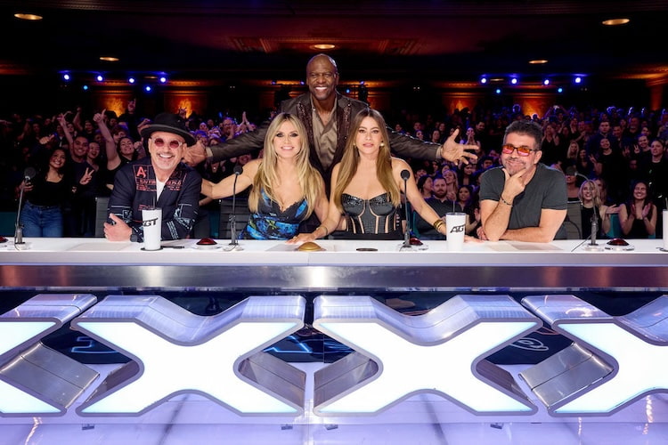 Howie Mandel, Heidi Klum, Terry Crews, Sofia Vergara, and Simon Cowell on 'America's Got Talent' Season 19 