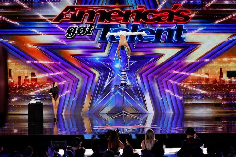 Dangerous Balancing Act Stuns the Judges in 'AGT' Early Release Audition