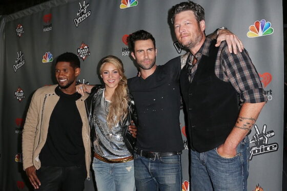 The Voice Season 4 judges, Usher, Shakira, Adam Levine, and Blake Shelton.