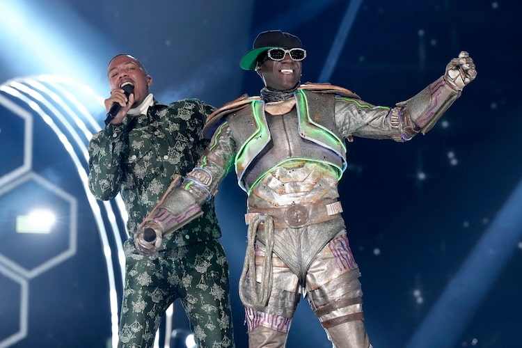 Space Ranger Unmasked as a Hip-Hop Icon on ‘The Masked Singer’ Ghostbusters Night