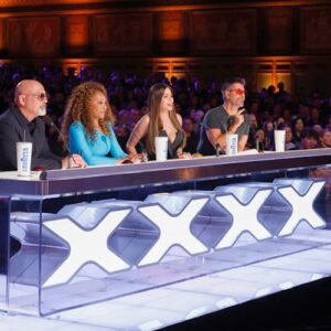Howie Mandel, Mel B, Sofia Vergara, and Simon Cowell on 'America's Got Talent' 2025