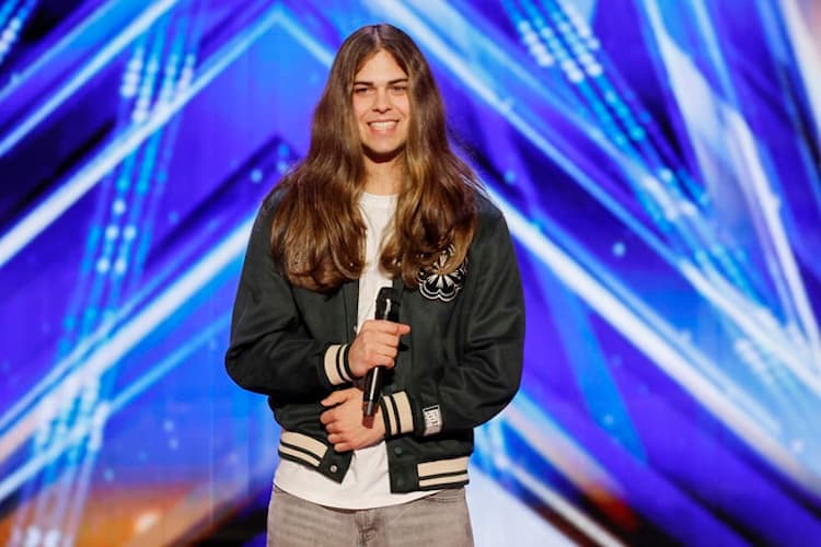 Who’s Auditioning on ‘AGT’ Season 20 Week 1? Meet the First Acts! 9 Jourdan Blue on 'America's Got Talent' 2025