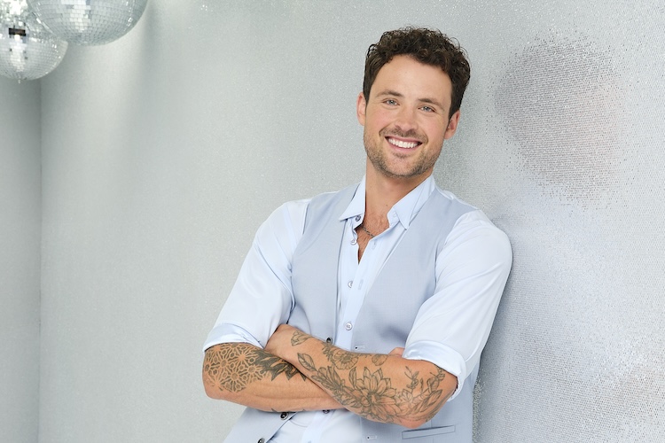 Meet The Celebrity Cast of 'Dancing With the Stars' Season 34 16 Original DylanEfron DisneyAndrew Eccles